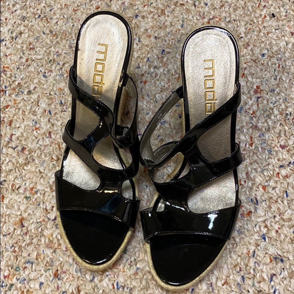 Moda 5 inch sandals in black and cork size 9 1/2